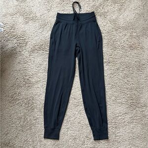 Lululemon Ready to Rulu HR Jogger